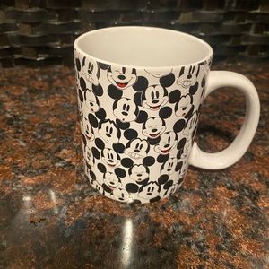 Adorable Mickey Mouse coffee mug